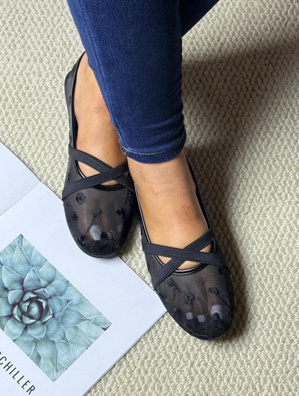 Zara Flower Embroidered Ballerina Flats (BIG FITTING) photo 2